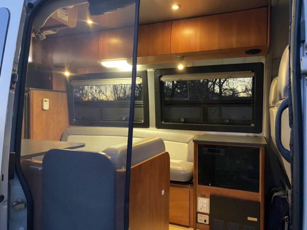 2004 Airstream Interstate Gold Edition
